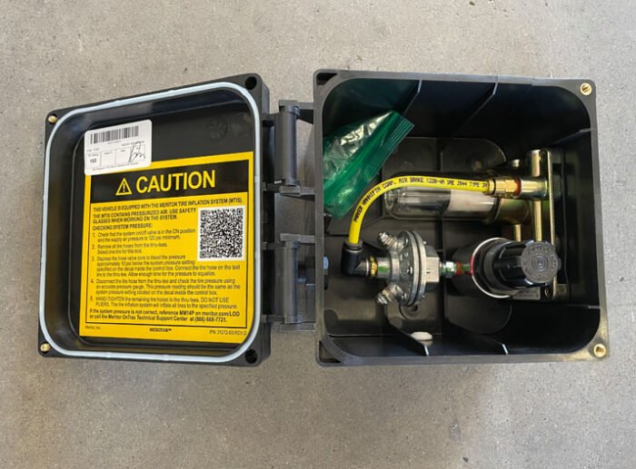 MERITOR TIRE INFLATION-SYSTEM CONTROL BOX